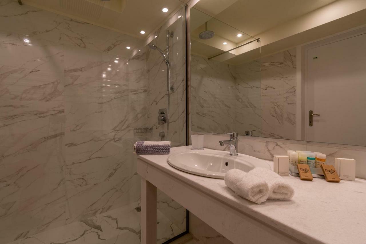 Ibiscus Corfu 5* רודה